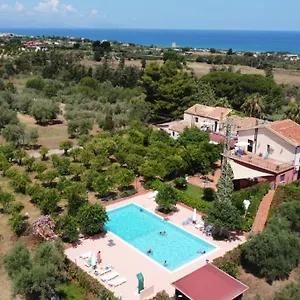 Il Sole E La Margherita Séjour à la ferme Campofelice Di Roccella